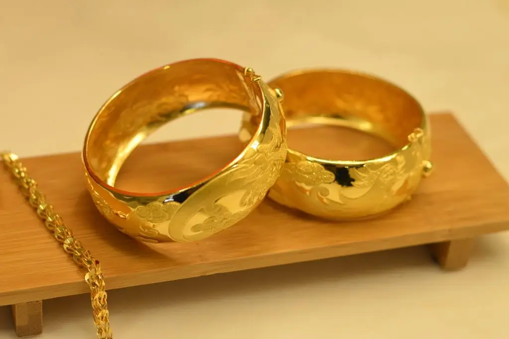 wedding bands